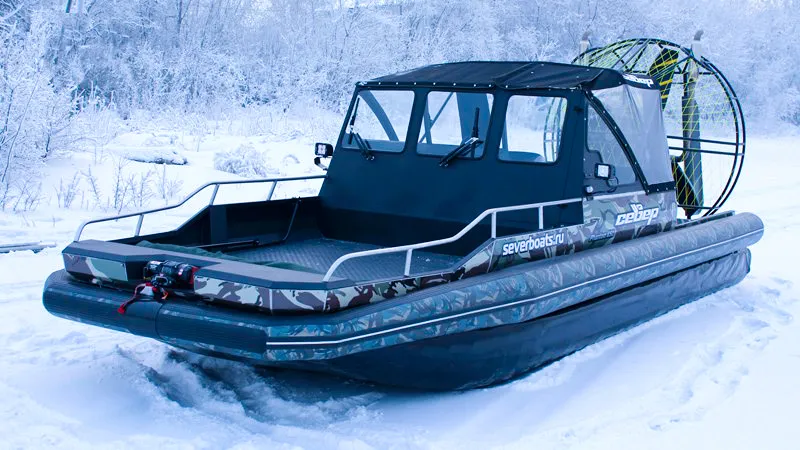 Иллюстрация Лодка Север на снежном берегу Иллюстрация Лодка Север на снежном берегу